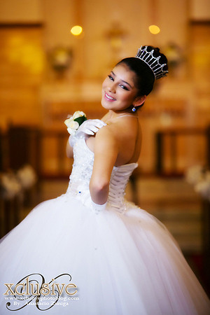 Gizelle Quinceanera professional photography in Covina