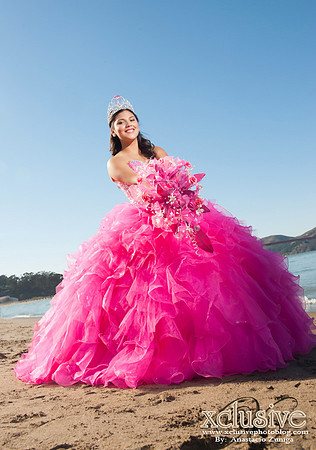 Celia Malagon, Quinceanera professional photography in San Francisco, Los Angeles, Livermore, San Mateo, San Jose, Oakland,